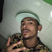 pazterrivel01's Profile Pic