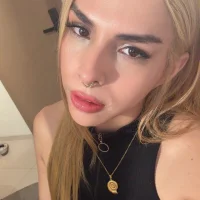 Профилна снимка на SkarletJeanne