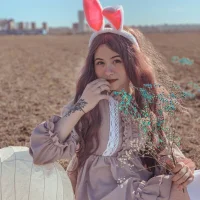 LOLLYMOON_'s Profile Pic