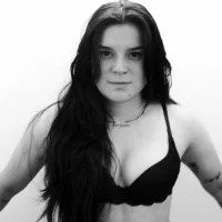 NikaLevi_'s Foto Profil