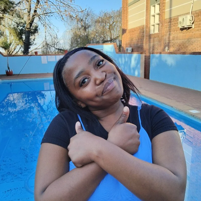 African_Busty