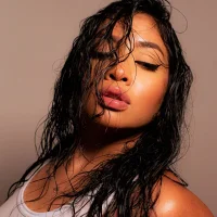 aisha_broown এর প্রোফাইল ছবি