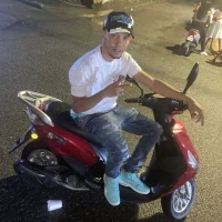 leudy0913's Profile Pic