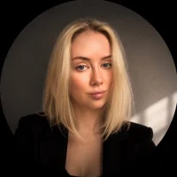 NotYourKitty Φωτ, Προφίλ