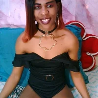 EbonySweetPeach Adlı Modelin Avatarı