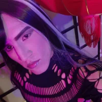 Tifany_Velanyer's Avatar Pic