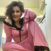 eva_luz's Avatar Photo