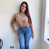 Sarahfarmer1's Profile Pic