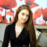 صورة الملف الشخصي لـ Tender_Esther