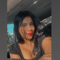 MiaVelvet01's Profile Pic