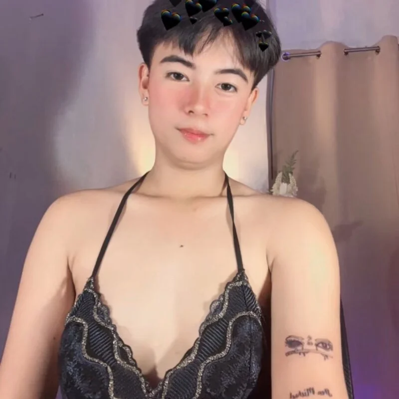 Hollygod22 profile photo