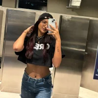 carolaine_adams
