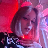 รูปโปรไฟล์ของ ChristinaWebste