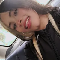 Salome_Aura