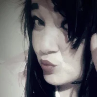 Gambar Profil Marcia_Hillie