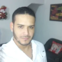 tanlindo84's Profile Pic