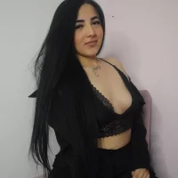 emy_gray_1's Profile Pic