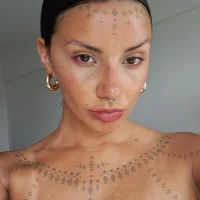 Debrarox's Profile Pic