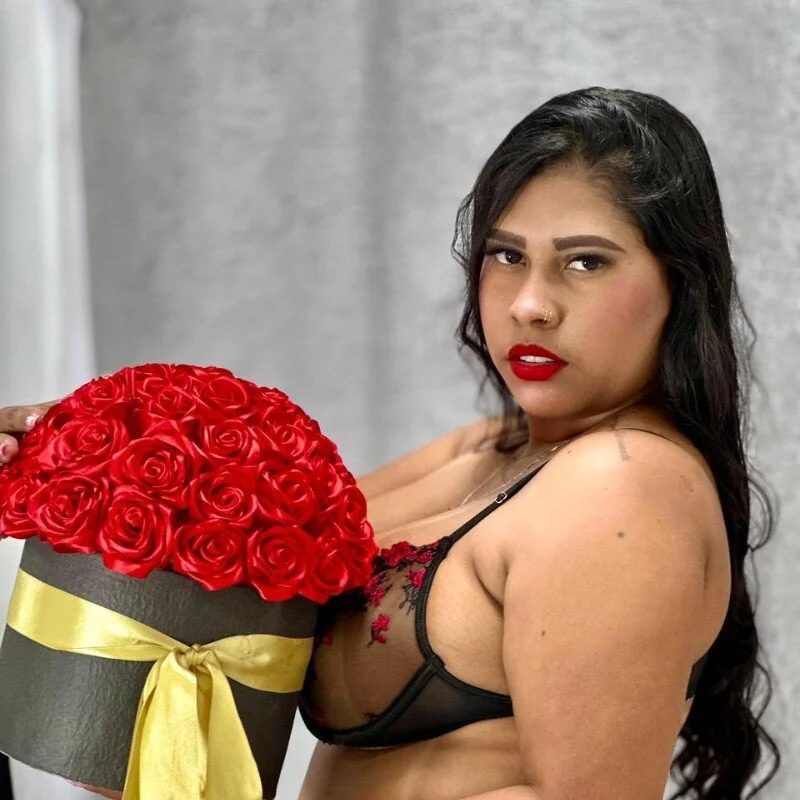 KarinaOficiaLL_ Stripchat profile image