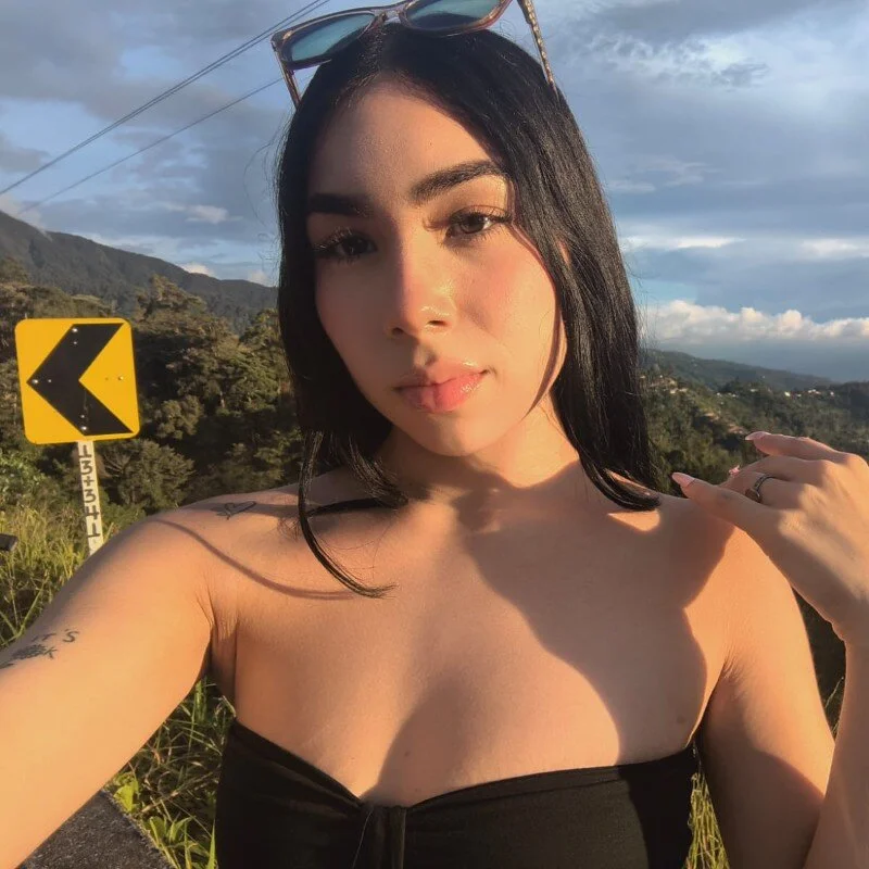 Lizz_cruz profile photo