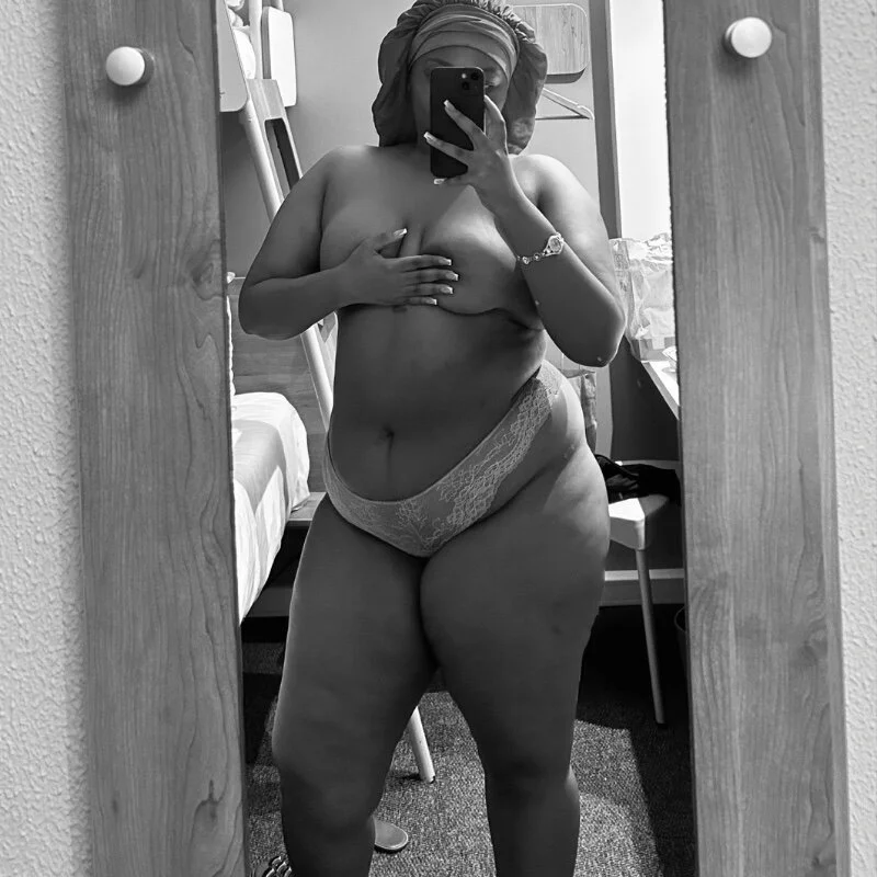 Thickmamixxxx profile photo