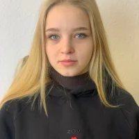 DaisyLewls's Profile Pic