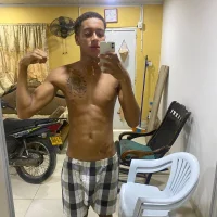 leocenteee webcam
