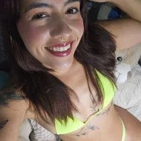 mile_latina Gambar Avatar