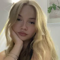 MilaSliger's Avatar Pic