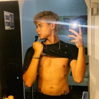 santicatx's Avatar Pic