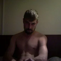 qponos' Avatar Photo