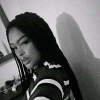 jenn-hott's Avatar Pic
