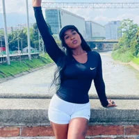 Saarahfoxx অবতার ছবি