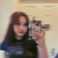 Elizabethxxb's Profile Pic
