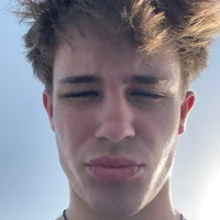 kicicici Immagine Avatar