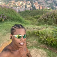 Sweetdarkness profiképe