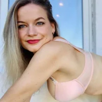 Hotlinaofficials profilbillede