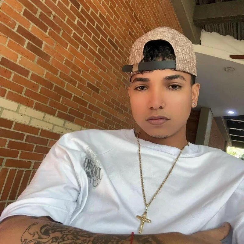 PaulXLeonhz profile photo