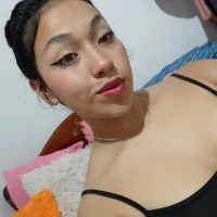 Sweet_Ambarr's Profile Pic