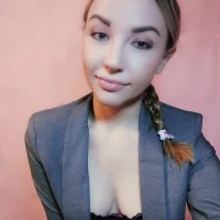 Gambar Profil _Miss_Laura