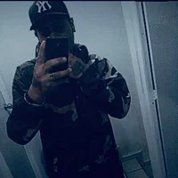 molce's Profile Pic