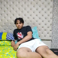 Yezye's Profile Pic