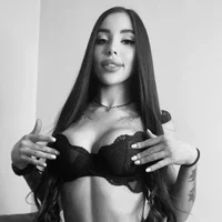 Adinaa's Profile Pic