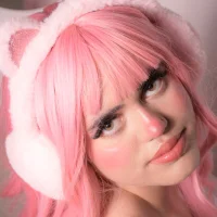 loly_berry's Avatar Pic