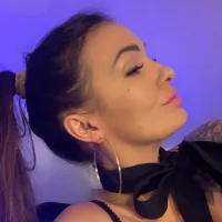 sinxena Adlı Modelin Avatarı