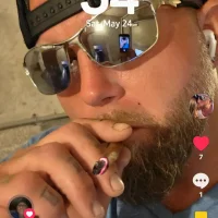 cjizzle83s profilbillede