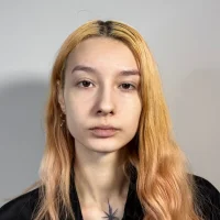 LynnDagg's Profile Pic