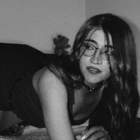 Lararose01 Adlı Modelin Avatarı