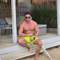 MKboy84 এর প্রোফাইল ছবি