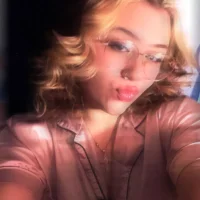 Bunny_Bee's Profile Pic